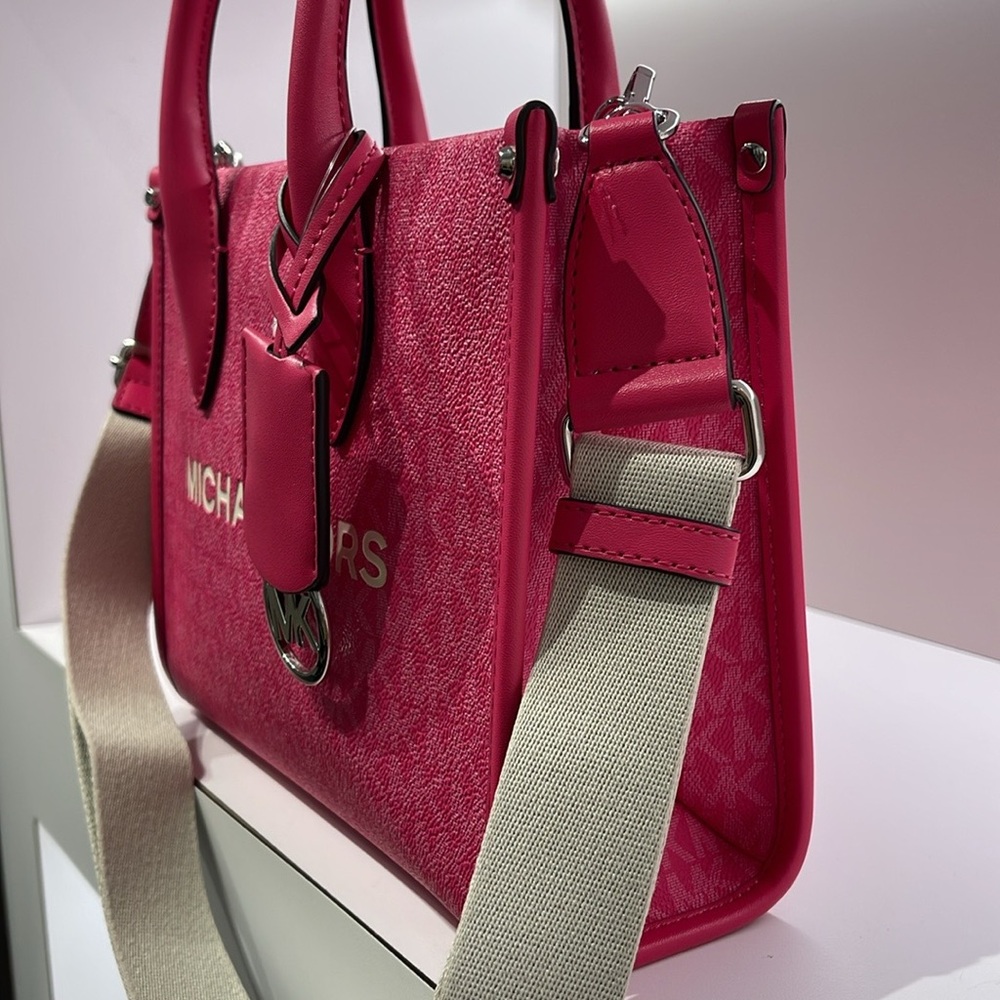 Michael Kors Mirella Small Signature Logo Crossbody Bag
Dragonfruit 
NWT - Picture 5 of 16